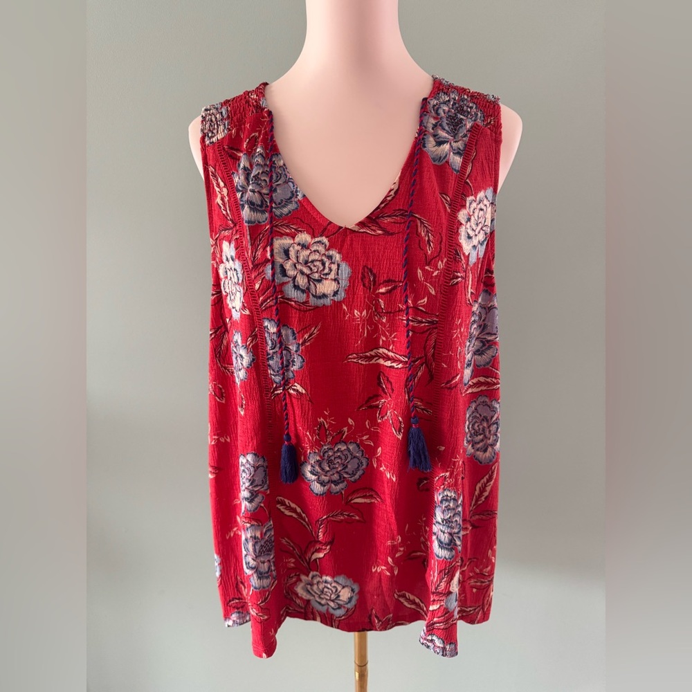 NWOT Knox Rose Red and Blue Blouse with Elegant Design XL